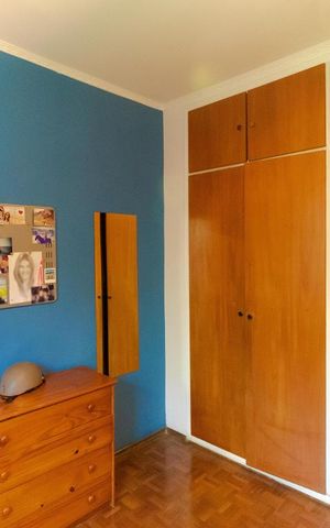 Casa à venda com 170m², 3 quartos e 3 vagas Casa à venda com 170m², 3 quartos e 3 vagasQuarto 02
