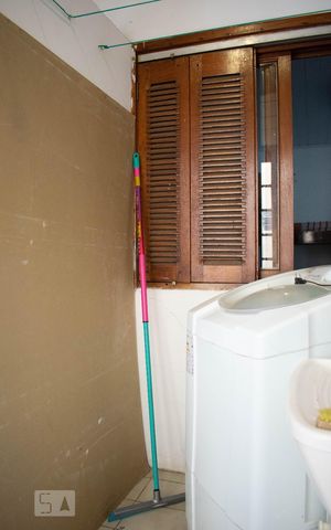 Casa para alugar com 288m², 6 quartos e 2 vagasÁrea de Serviço
