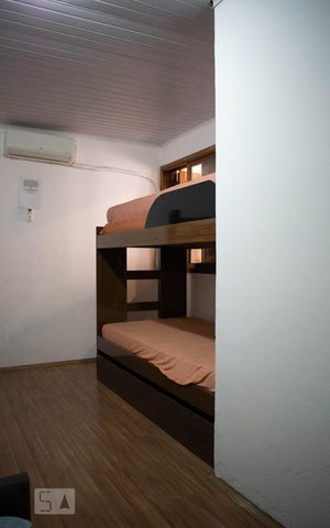 Casa para alugar com 288m², 6 quartos e 2 vagasQuarto 5