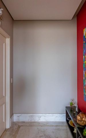 Apartamento à venda com 265m², 3 quartos e 5 vagas Apartamento à venda com 265m², 3 quartos e 5 vagasHall de Entrada