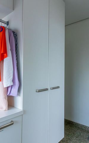 Apartamento à venda com 265m², 3 quartos e 5 vagas Apartamento à venda com 265m², 3 quartos e 5 vagasÁrea de Serviço