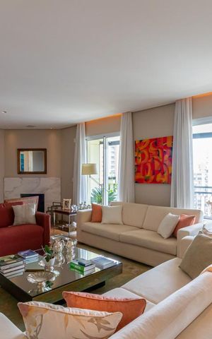 Apartamento à venda com 265m², 3 quartos e 5 vagas Apartamento à venda com 265m², 3 quartos e 5 vagasSala de Estar