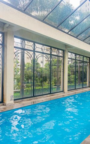Apartamento à venda com 265m², 3 quartos e 5 vagas Apartamento à venda com 265m², 3 quartos e 5 vagasPiscina Coberta