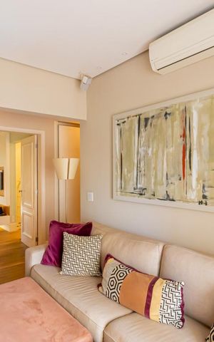 Apartamento à venda com 265m², 3 quartos e 5 vagas Apartamento à venda com 265m², 3 quartos e 5 vagasSala de Tv