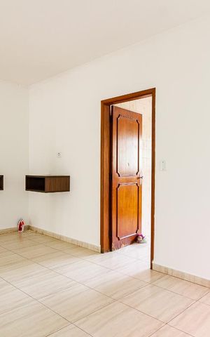 Casa à venda com 280m², 3 quartos e 2 vagas Casa à venda com 280m², 3 quartos e 2 vagasSala de Jantar