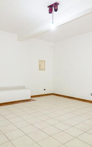 Casa à venda com 280m², 3 quartos e 2 vagas Casa à venda com 280m², 3 quartos e 2 vagasSalão de Festas 1