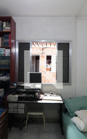 Casa à venda com 182m², 3 quartos e 2 vagasQuarto 1