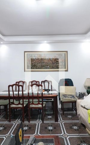 Casa à venda com 182m², 3 quartos e 2 vagasSala