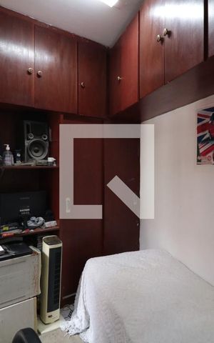 Casa à venda com 182m², 3 quartos e 2 vagasSuíte