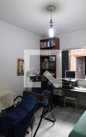Casa à venda com 182m², 3 quartos e 2 vagasQuarto 1