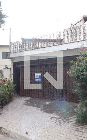 Casa à venda com 182m², 3 quartos e 2 vagasFachada - plaquinha