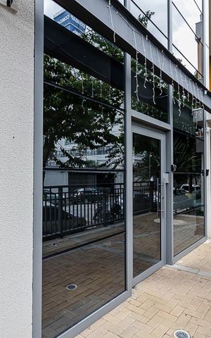 Apartamento à venda com 34m², 2 quartos e 1 vaga Apartamento à venda com 34m², 2 quartos e 1 vagaFachada