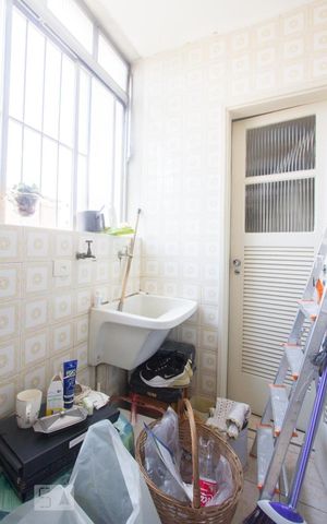 Apartamento à venda com 67m², 2 quartos e 1 vagaÁrea de Serviço