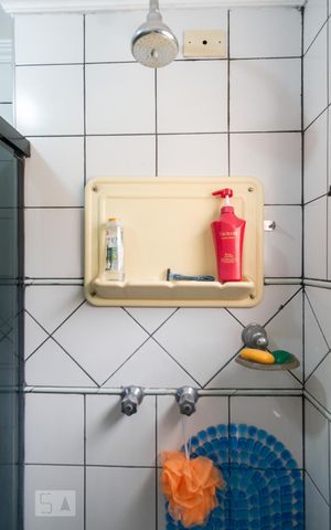 Apartamento à venda com 85m², 3 quartos e 1 vaga Apartamento à venda com 85m², 3 quartos e 1 vagaBanheiro
