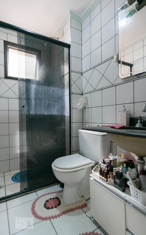 Apartamento à venda com 85m², 3 quartos e 1 vaga Apartamento à venda com 85m², 3 quartos e 1 vagaBanheiro da Suíte