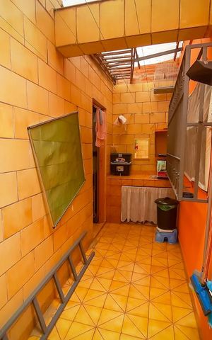 Casa à venda com 110m², 2 quartos e 2 vagasLavanderia