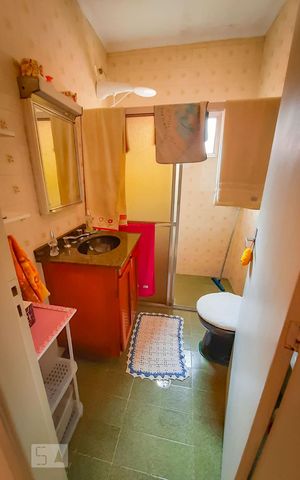 Casa à venda com 110m², 2 quartos e 2 vagasBanheiro