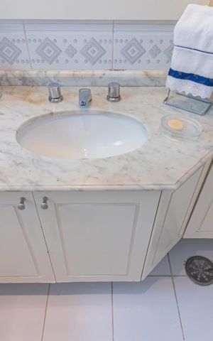 Apartamento à venda com 214m², 3 quartos e 4 vagasBanheiro da Suíte 3
