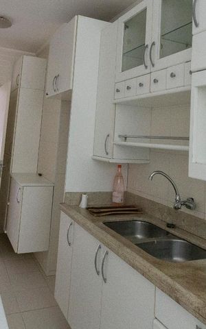 Apartamento à venda com 57m², 2 quartos e 1 vaga Apartamento à venda com 57m², 2 quartos e 1 vagaCozinha