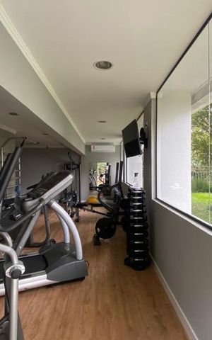 Apartamento à venda com 650m², 3 quartos e 5 vagas Apartamento à venda com 650m², 3 quartos e 5 vagasÁrea comum - Academia