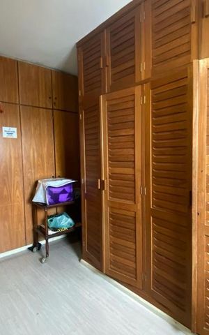 Apartamento à venda com 650m², 3 quartos e 5 vagas Apartamento à venda com 650m², 3 quartos e 5 vagasQuarto 2