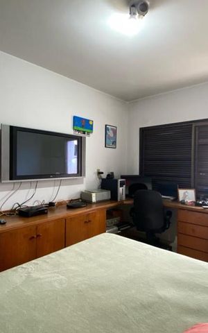 Apartamento à venda com 650m², 3 quartos e 5 vagas Apartamento à venda com 650m², 3 quartos e 5 vagasQuarto 3