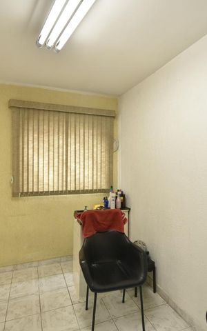 Casa à venda com 140m², 5 quartos e 2 vagasSala 2