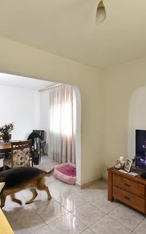 Casa à venda com 140m², 5 quartos e 2 vagasSala 1