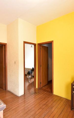 Casa à venda com 140m², 5 quartos e 2 vagasHall do piso superior