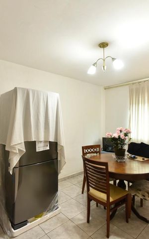 Casa à venda com 140m², 5 quartos e 2 vagasSala 1