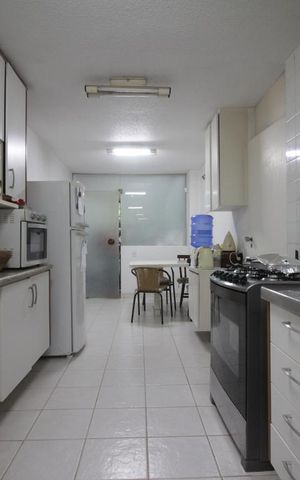 Casa à venda com 250m², 4 quartos e 3 vagasCozinha