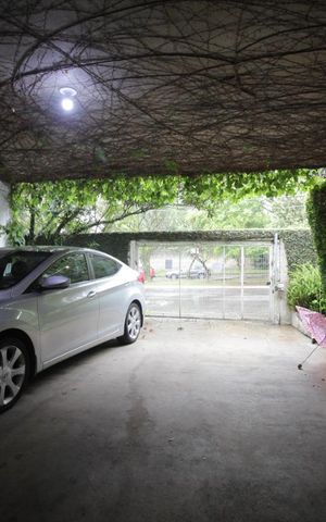 Casa à venda com 250m², 4 quartos e 3 vagasGaragem