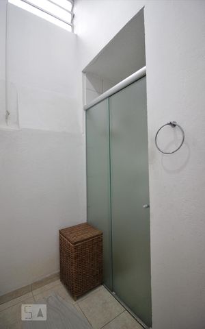 Casa à venda com 250m², 4 quartos e 3 vagasBanheiro