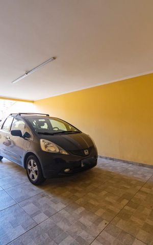 Casa à venda com 187m², 3 quartos e 4 vagas Casa à venda com 187m², 3 quartos e 4 vagasGaragem