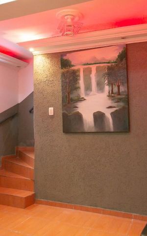 Casa à venda com 120m², 3 quartos e 2 vagasSala