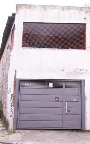 Casa à venda com 120m², 3 quartos e 2 vagasFachada