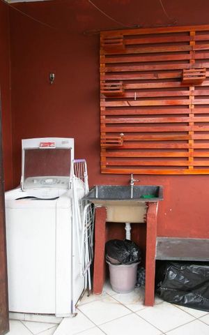 Casa à venda com 120m², 3 quartos e 2 vagasVaranda / lavanderia