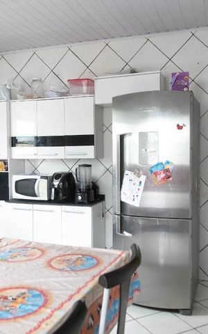 Casa à venda com 120m², 3 quartos e 2 vagasCozinha