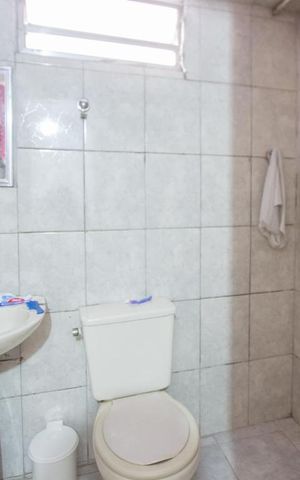 Casa à venda com 400m², 5 quartos e 4 vagasBanheiro de Serviço