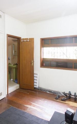 Casa à venda com 400m², 5 quartos e 4 vagasSuíte 1