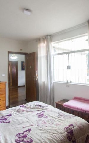 Casa à venda com 400m², 5 quartos e 4 vagasQuarto 2