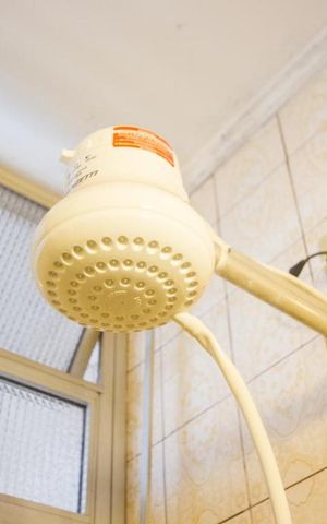 Casa à venda com 400m², 5 quartos e 4 vagasDetalhe Banheiro Suíte 1