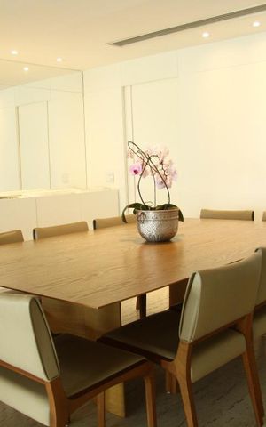 Apartamento à venda com 600m², 6 quartos e 5 vagasSala