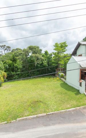 Casa de condomínio à venda com 304m², 4 quartos e 3 vagas Casa de condomínio à venda com 304m², 4 quartos e 3 vagasVista do Quarto 3