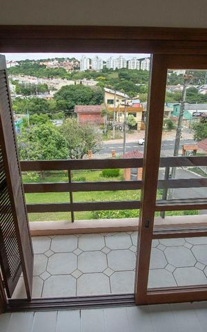 Casa de condomínio à venda com 304m², 4 quartos e 3 vagas Casa de condomínio à venda com 304m², 4 quartos e 3 vagasVista da Suíte