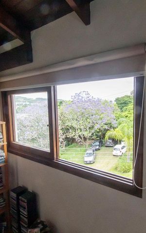 Casa de condomínio à venda com 304m², 4 quartos e 3 vagas Casa de condomínio à venda com 304m², 4 quartos e 3 vagasSótão