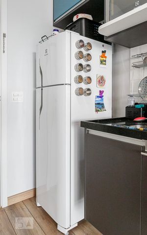 Studio à venda com 31m², 1 quarto e sem vagaGeladeira