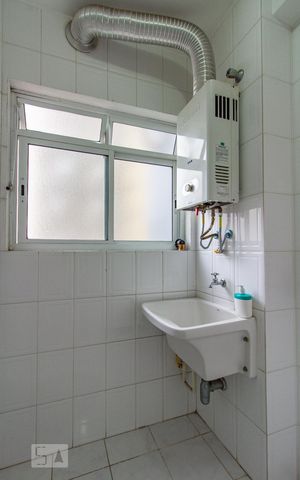 Apartamento para alugar com 58m², 2 quartos e 2 vagas Apartamento para alugar com 58m², 2 quartos e 2 vagasLavanderia
