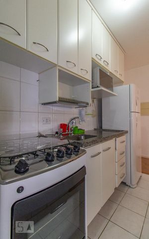 Apartamento para alugar com 58m², 2 quartos e 2 vagas Apartamento para alugar com 58m², 2 quartos e 2 vagasCozinha Americana
