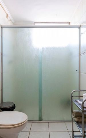 Apartamento para alugar com 72m², 2 quartos e sem vagaBanheiro